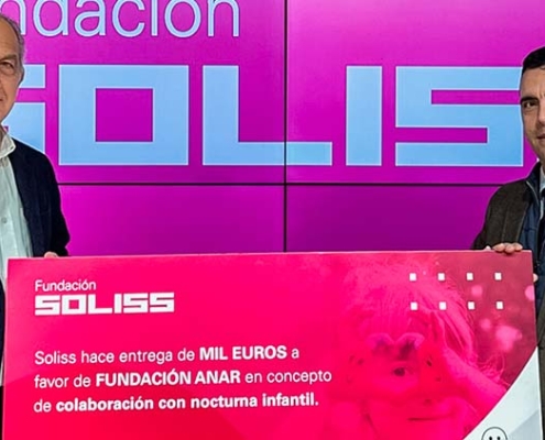 Fundación Soliss entrega a la Fundación ANAR un cheque de 1.000 € de la carrera infantil de “La Nocturna de Toledo”