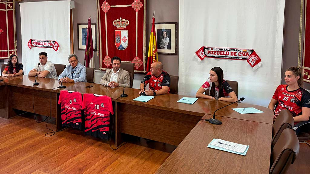 Fundación Soliss renueva su patrocinio al Soliss Balonmano Pozuelo Fundación Soliss renueva su patrocinio al Soliss Balonmano Pozuelo